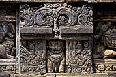 Prambanan - Candi Lara Jonggrang, kinara-kinari panels a composition of a lion with the tree of heaven and a pair of kinnara. 